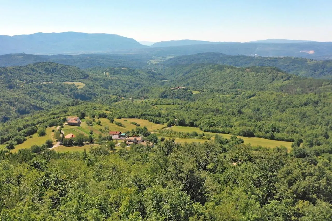 Apartment Mirella For 6 Persons Located In Central Istria Gradinje Croatia